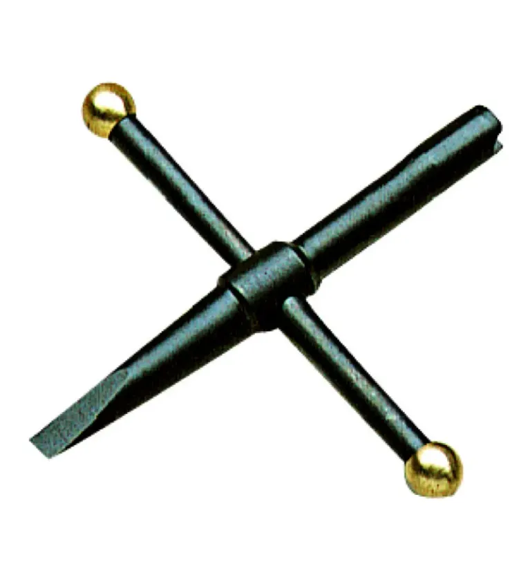 Clé cruciforme 5 mm avec tournevis spécial revolver 